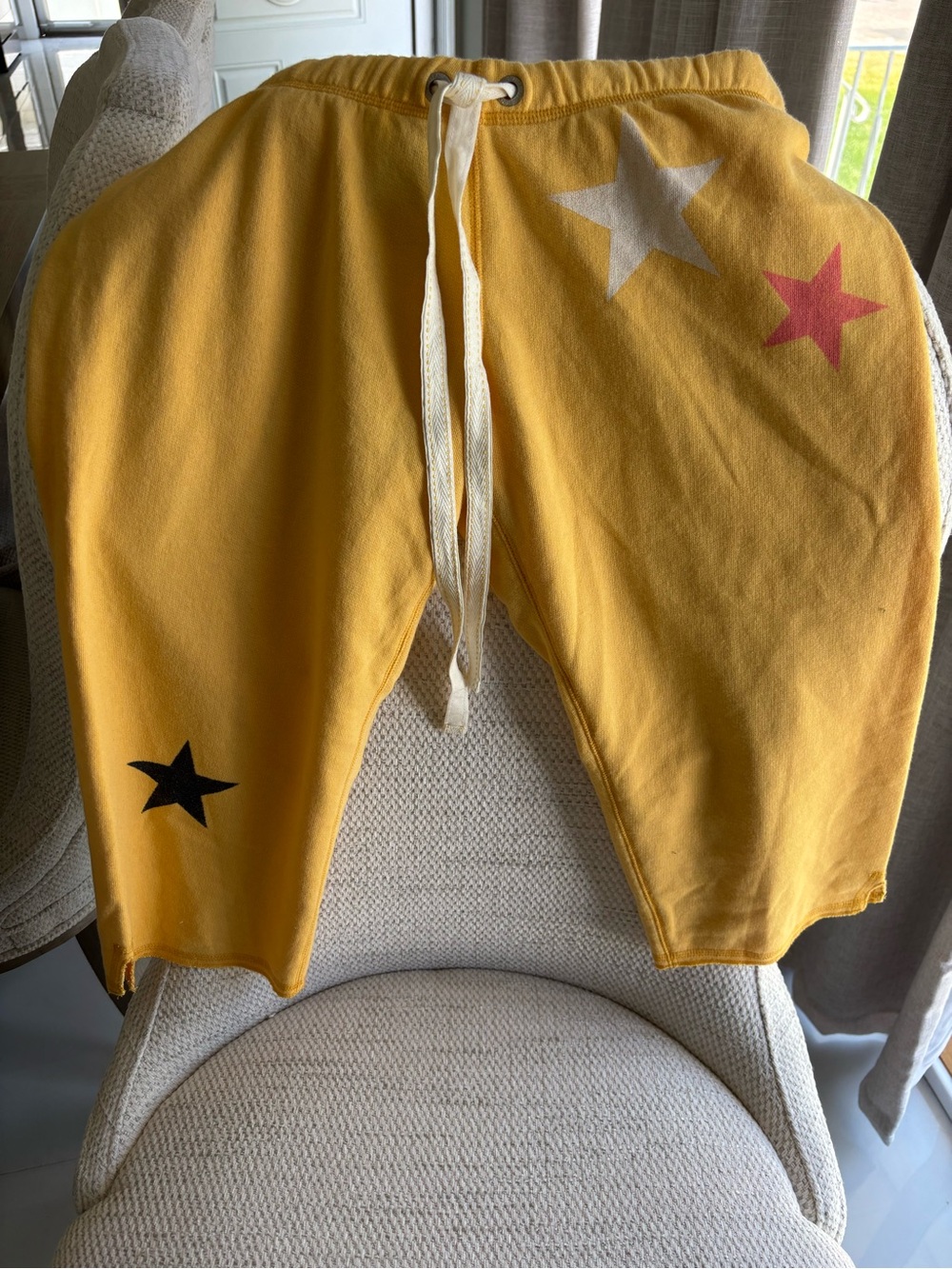 Victoria's Secret Yellow Star-Print Jogger mid pants